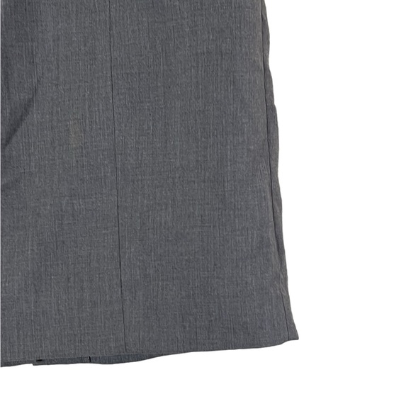 H&M | Gray mild stretch lined A-line skirt size small - Picture 4 of 11